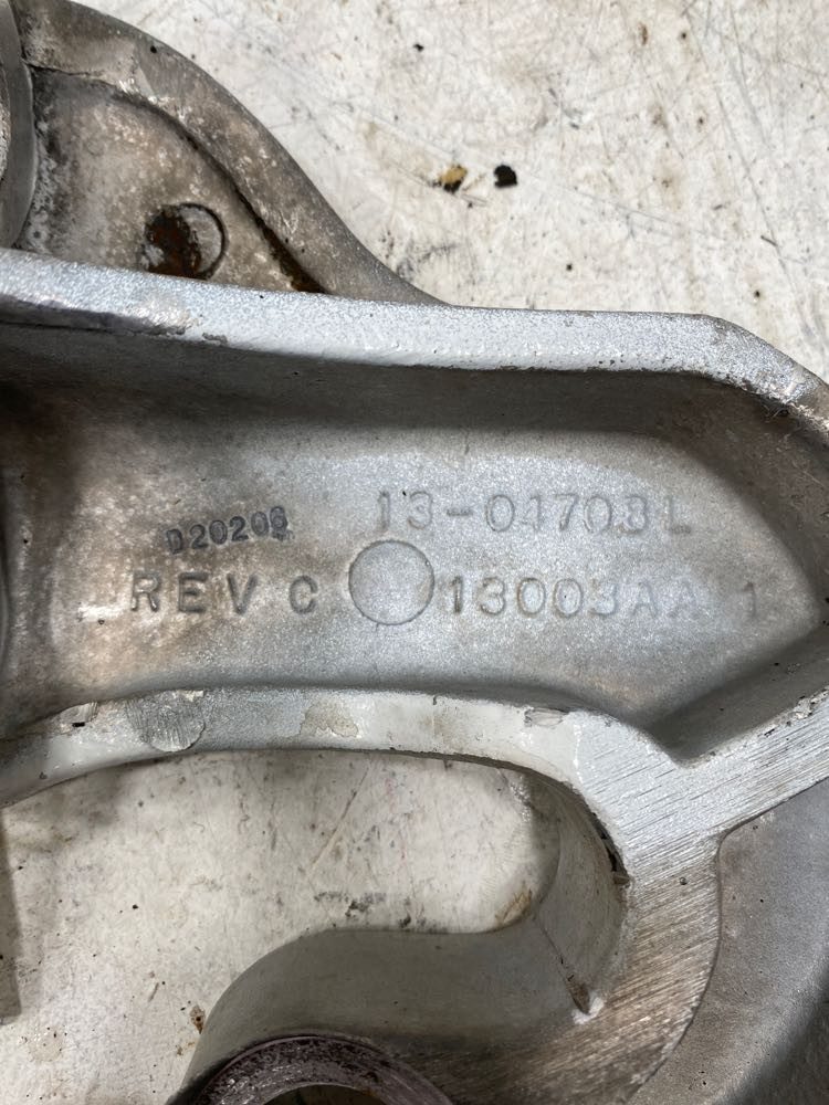 Peterbilt Hood Hinge (674-10253)