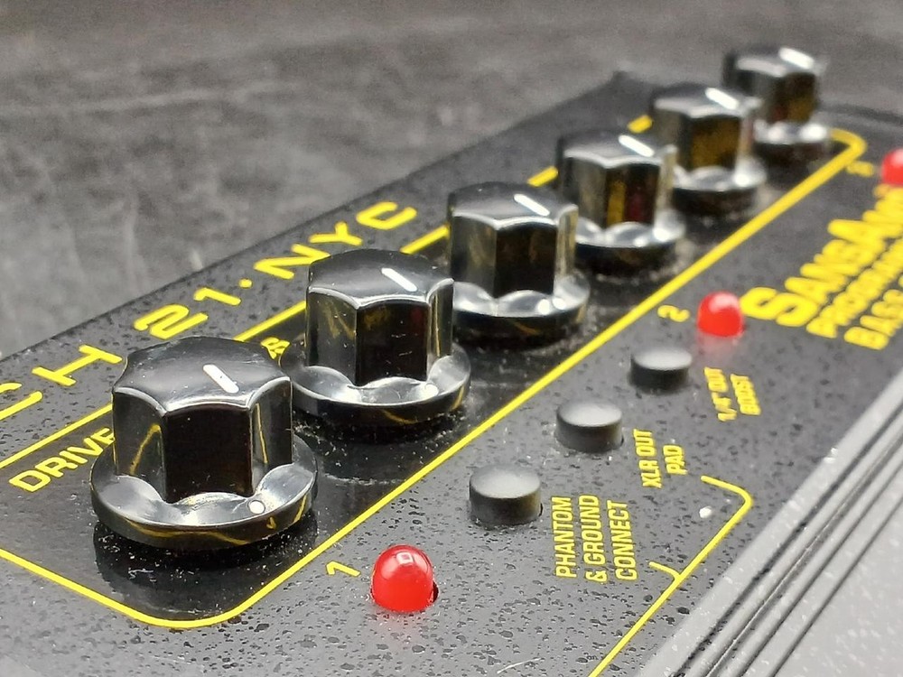 TECH21 Bass Driver DI Programmable Bass Pre