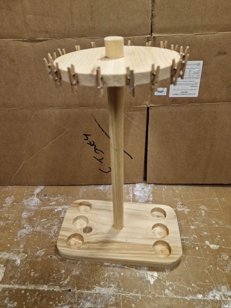 Fly Tying Hank Holder