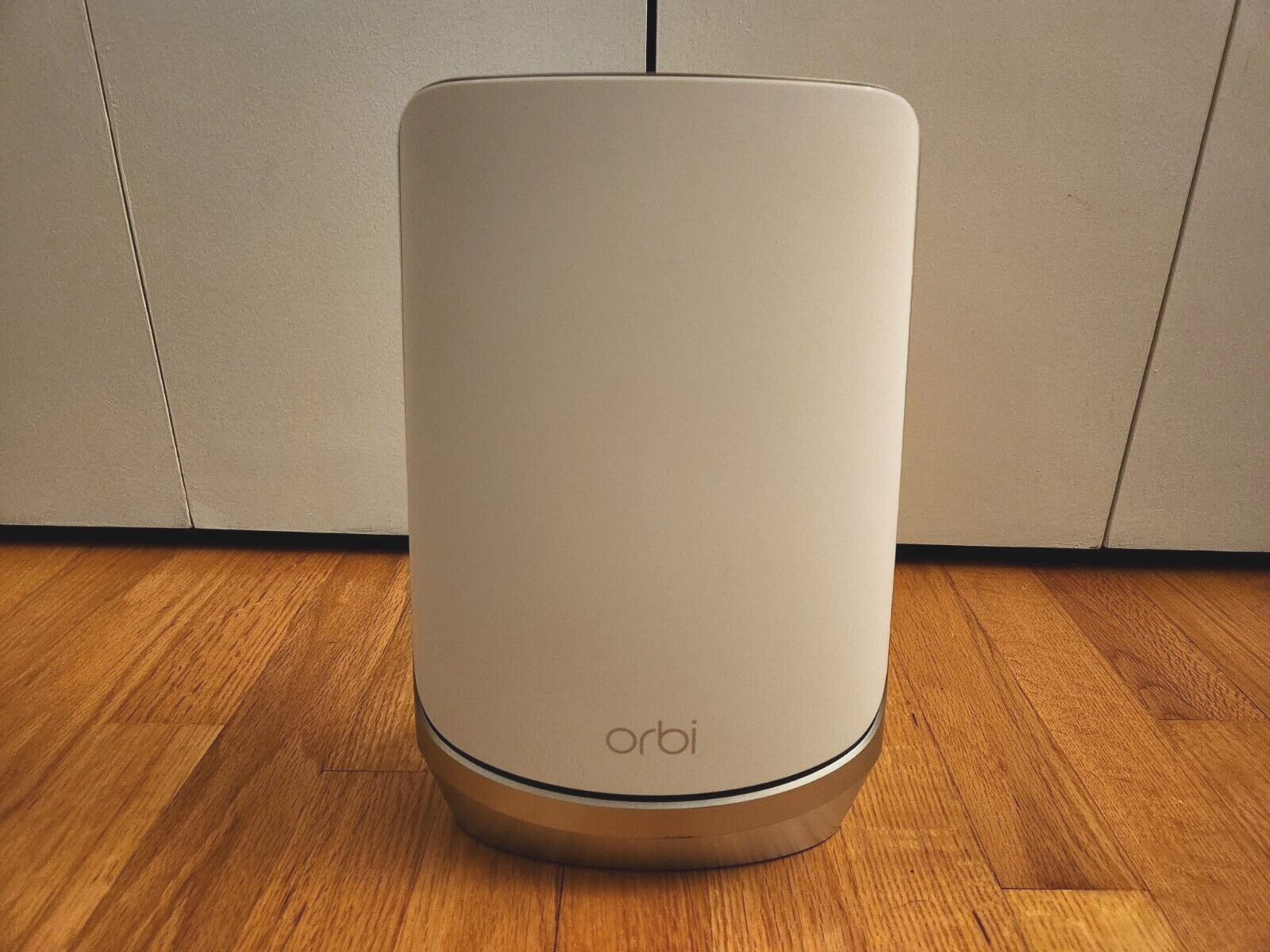 NETGEAR Orbi RBSE960 Satellite AXE11000 Quad-Band WiFi 6E Add-on Mesh Network