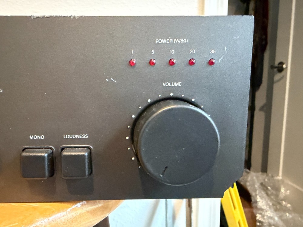 NAD 3020A Tested and Working read description