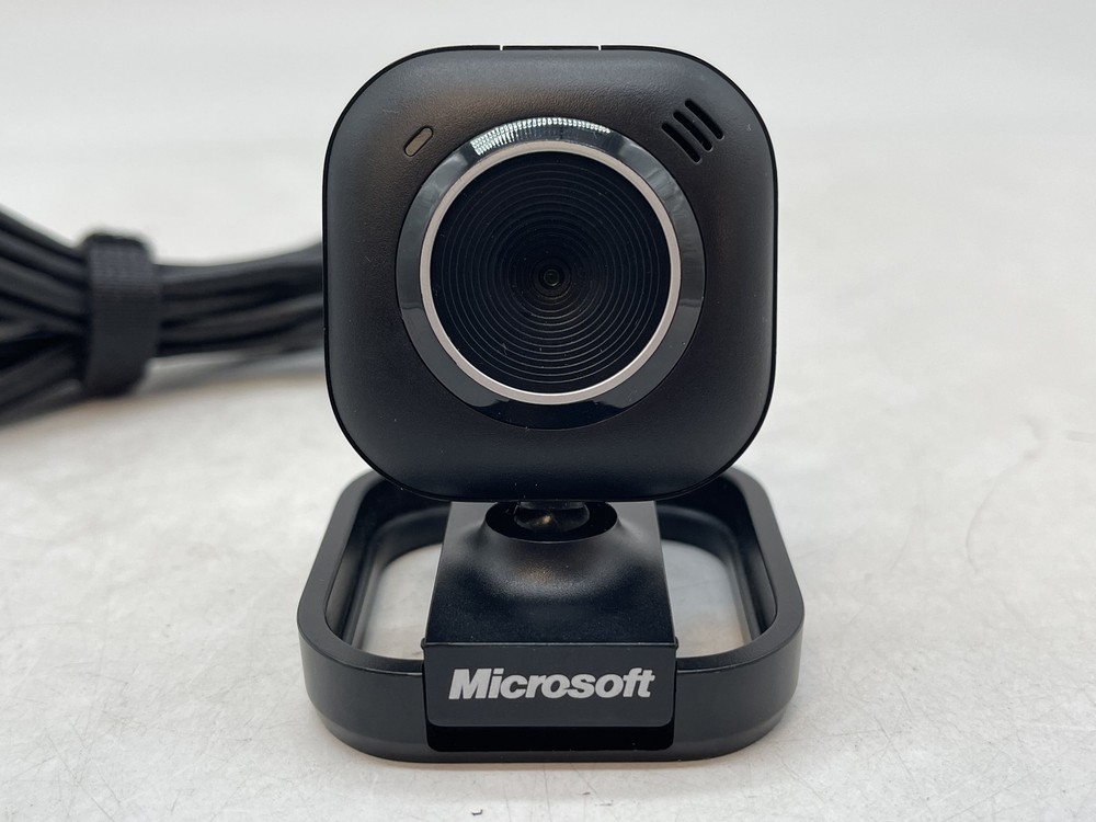 Microsoft Lifecam VX-2000 Webcam with Microphone Model 1381 FREE S/H