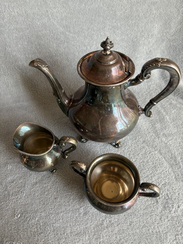 Vintage Reed & Barton 5600 Regent Silver Plated Creamer Server & Sugar Bowl Set