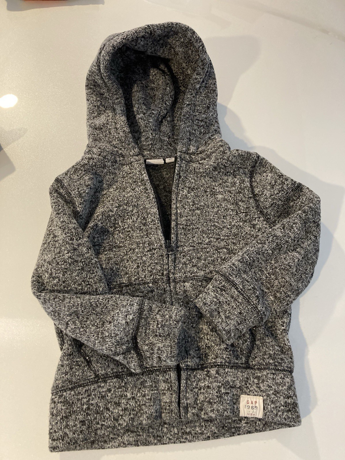 Gap Under Armour Boys 4/5 Clothing Lot Jackets Shirts Hat