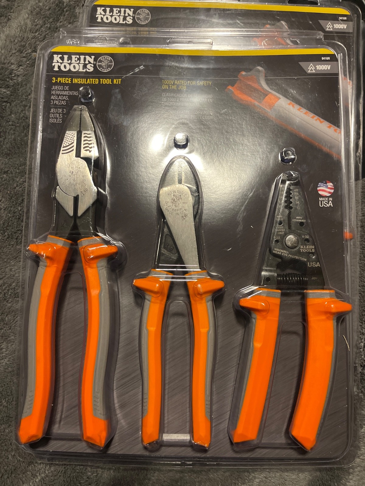 New Factory Sealed Klein Tools 9416R  1000V Insulated Tool Kit 3-Piece