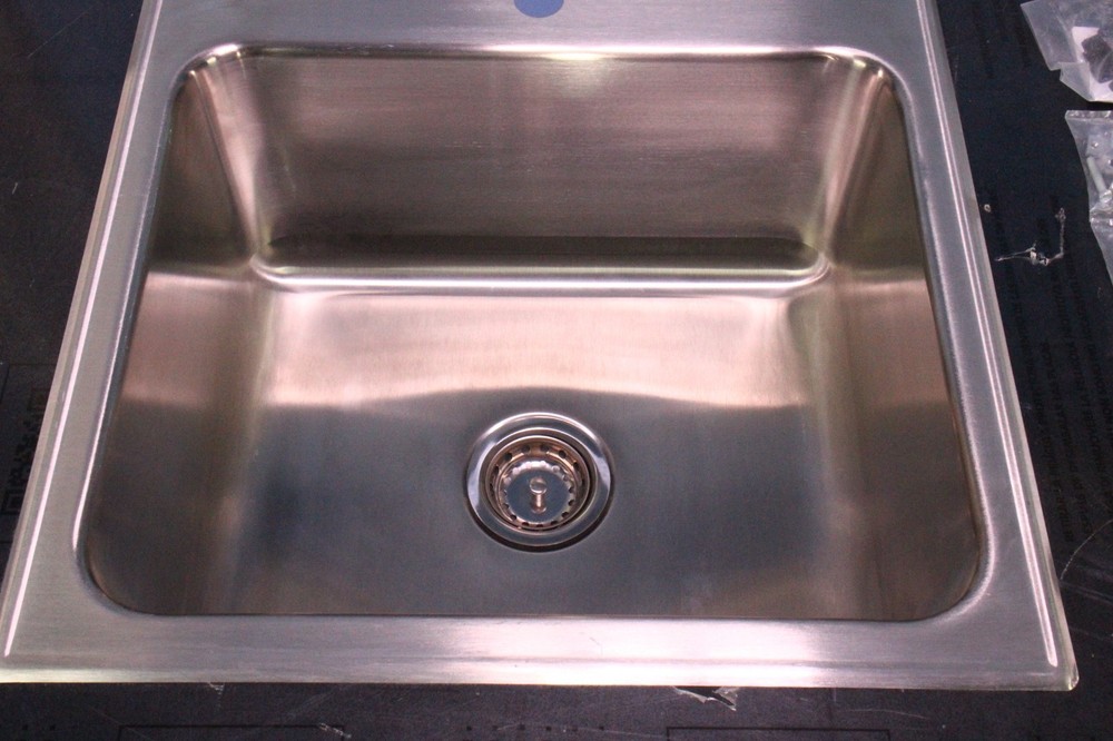 NEW Lab Workstation with Sink