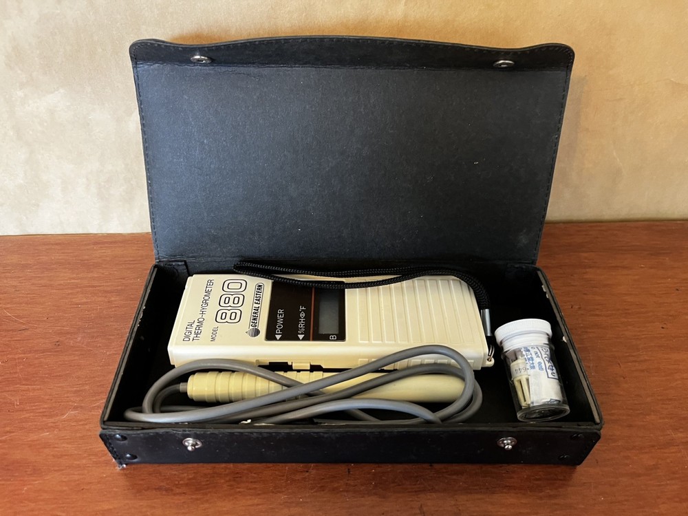 General Eastern Thermo Hygrometer Model 880 9 Volt Parts Only