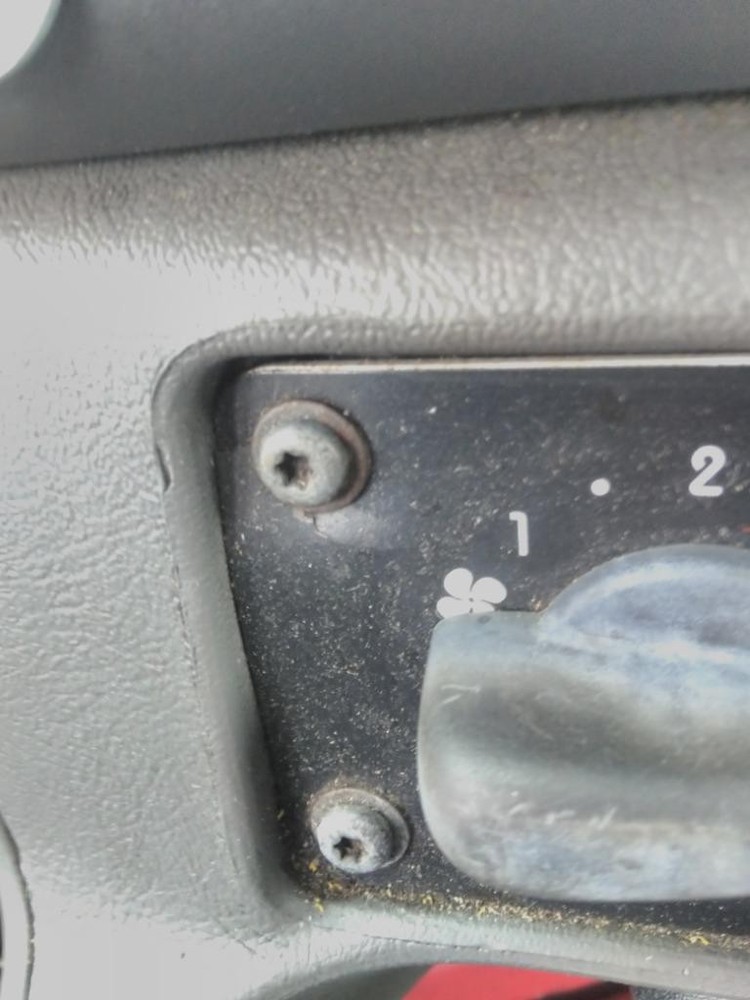 Replaces 2015 FREIGHTLINER M2 106 TEMPERATURE CONTROL , FL