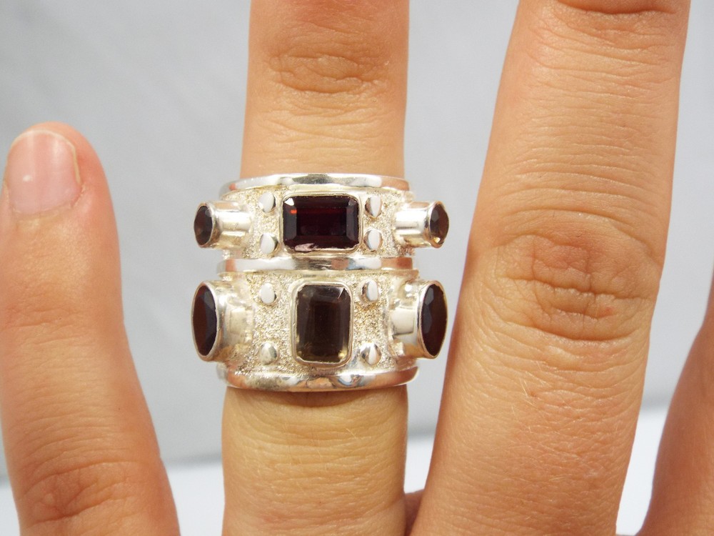 Artisan Silver Design Pyrope Garnet & Amethyst Large Statement Ring, size 6.5