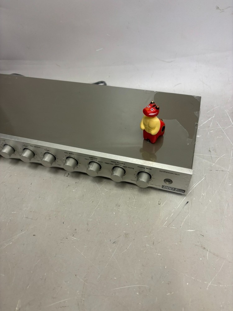 Technics SH-3077G Stereo Graphic Equalizer Audio Component from Japan