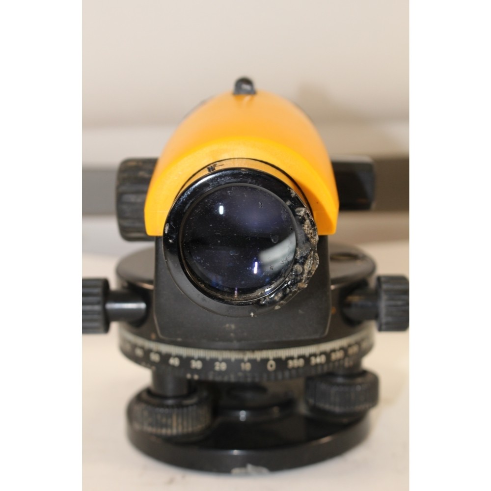 CST/Berger 24X Automatic Level w/ Hard Case - See Notes