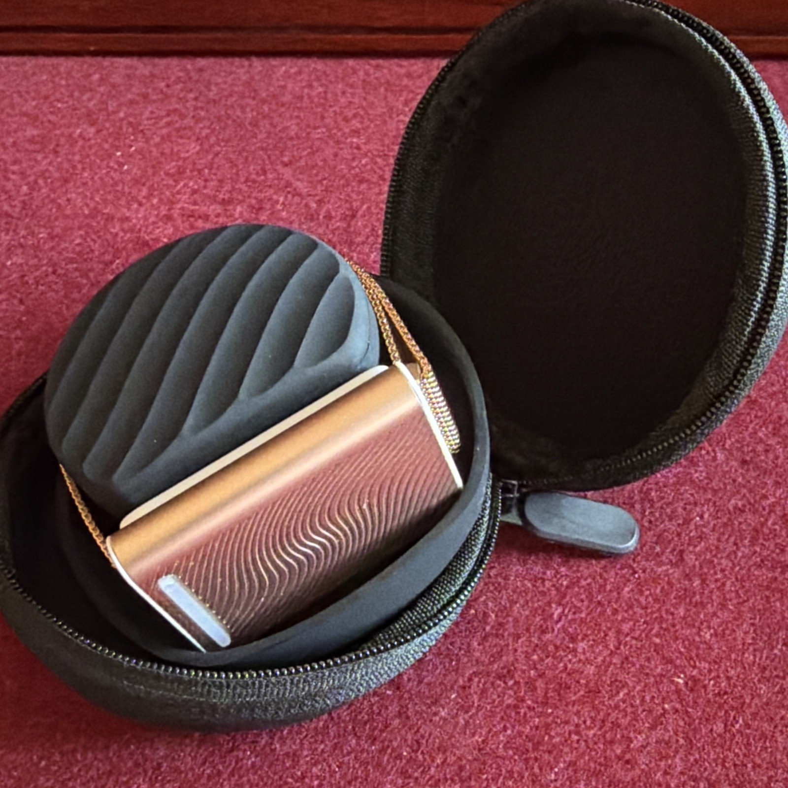 Embr Wave With Travel Case Cooling And Warming Wristband Rose Gold Used