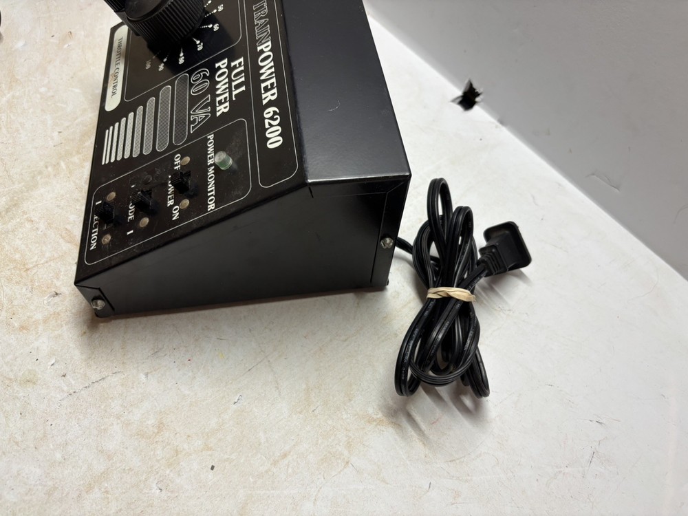 MRC TRAIN POWER 6200 POWER SUPPLY DC TRANSFORMER