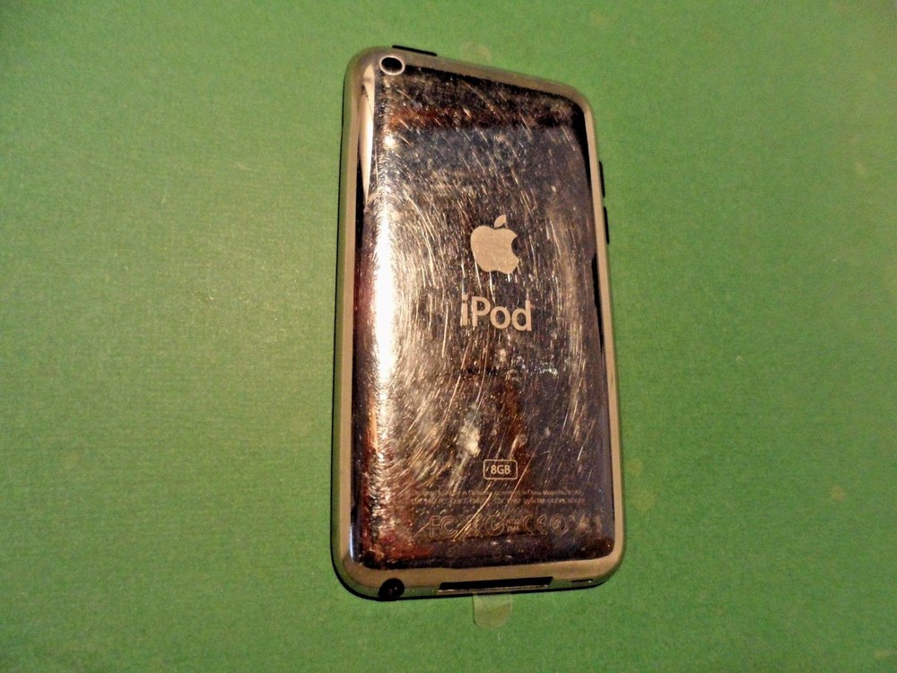 iPod Touch 4th Generation Black 32GB MC544LL/A