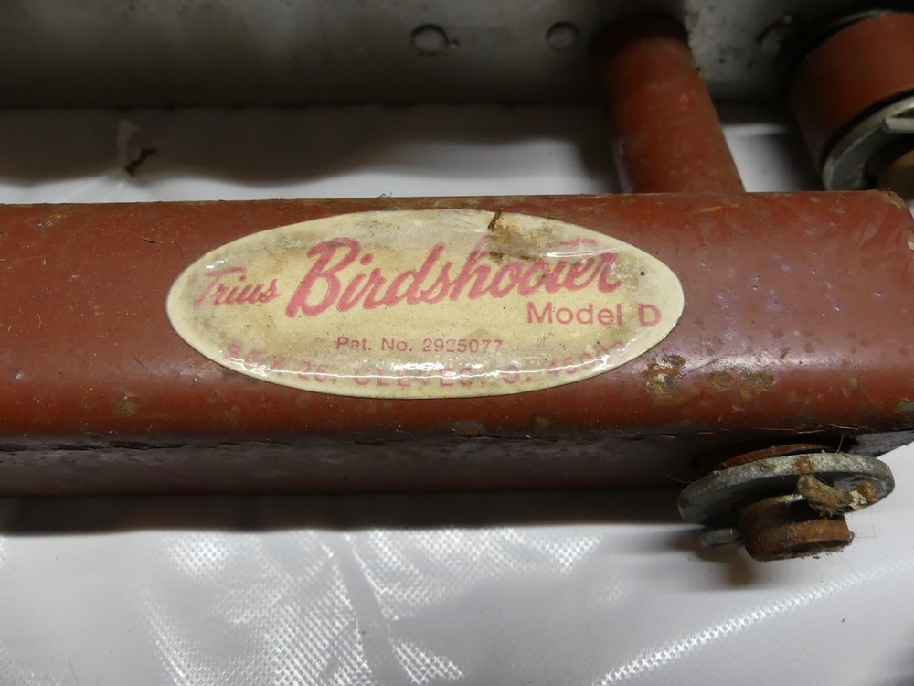 TRIUS Birdshooter Model D Clay Pigeon Thrower - UNTESTED