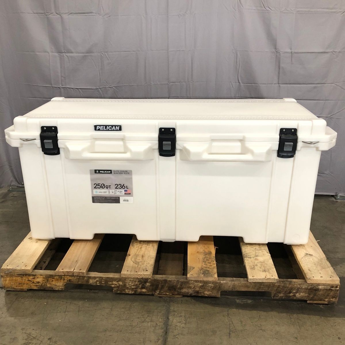 PELICAN Elite Outdoor Cooler 250QT White 200 Can Capacity**