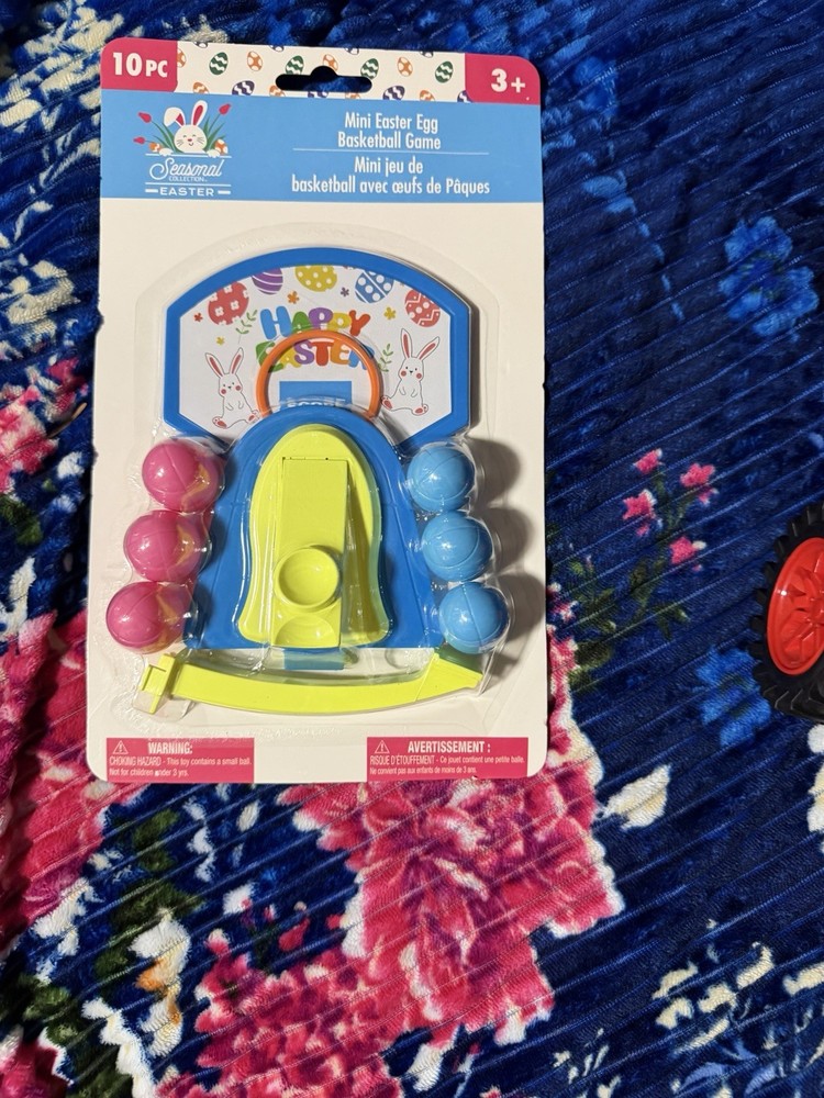 Greenbrier International Mini Easter Egg Basketball Game 10pc Easter Theme