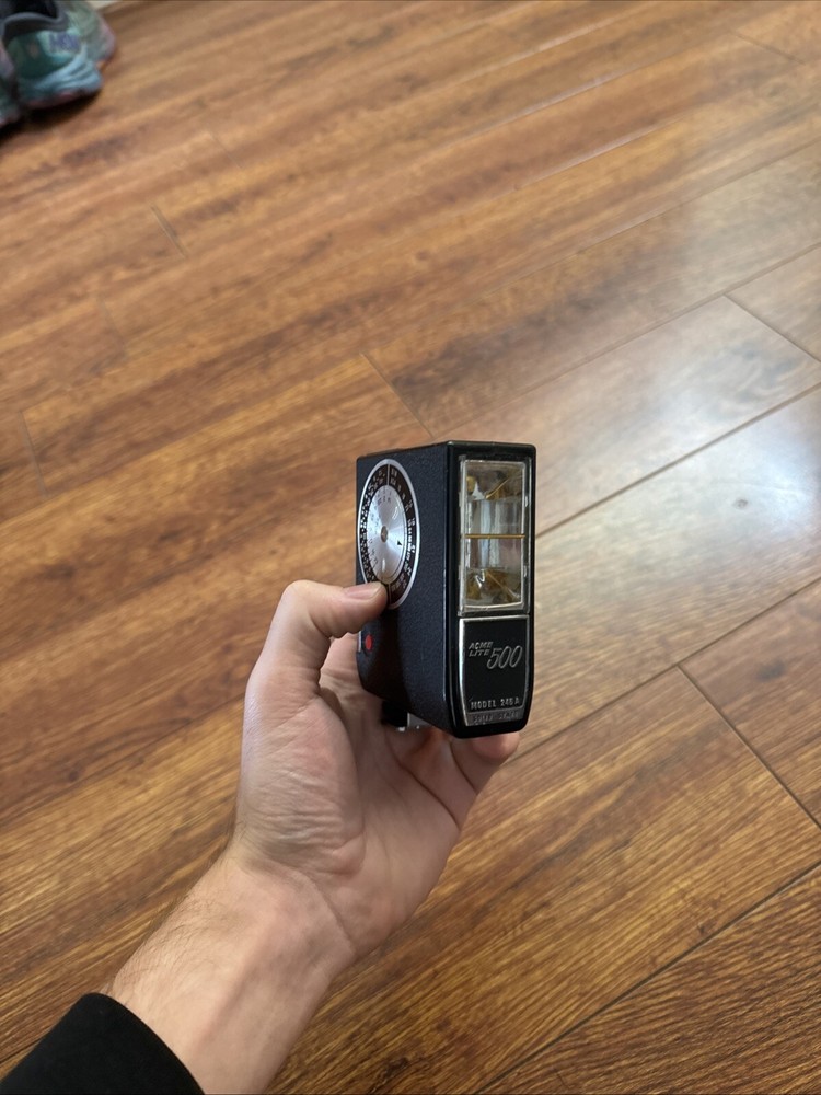 Vintage Acme Lite 500 Solid State Electronic Camera Flash 245A Untested