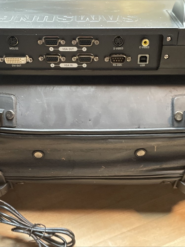 Samsung SDP-950R Digital Presenter Overhead Document Camera Working