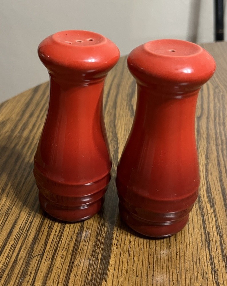 Le Creuset Salt Pepper Shakers