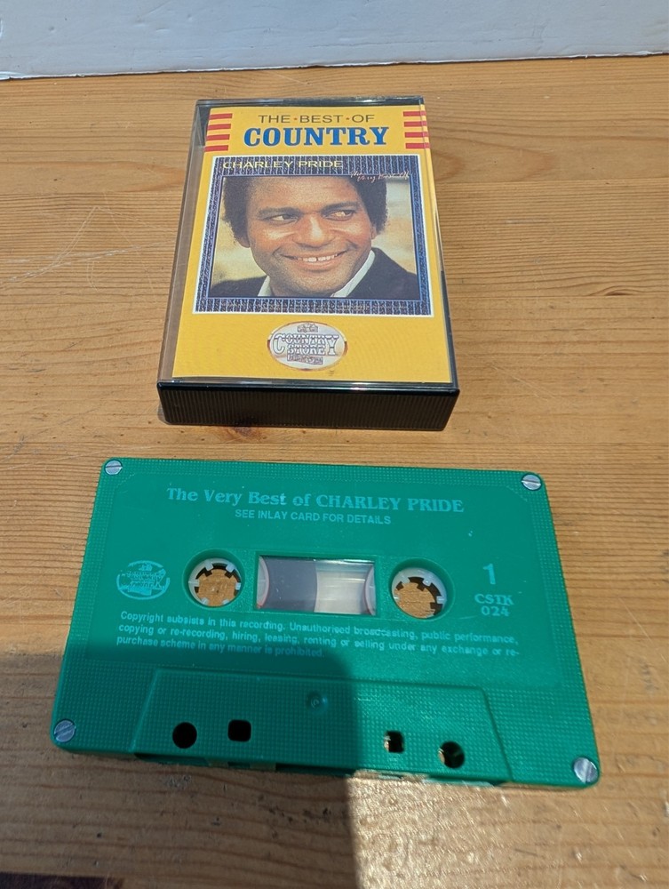 18 x Mixed Country Music Cassette Bundle - Willie Nelson, Don Williams, Patsy Cl