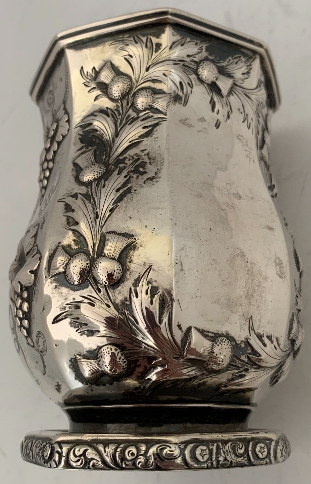 MONSTER AMERICAN COIN SILVER CHASED GRAPES & THISTLES 10.8 OZT CUP R RAIT 1850