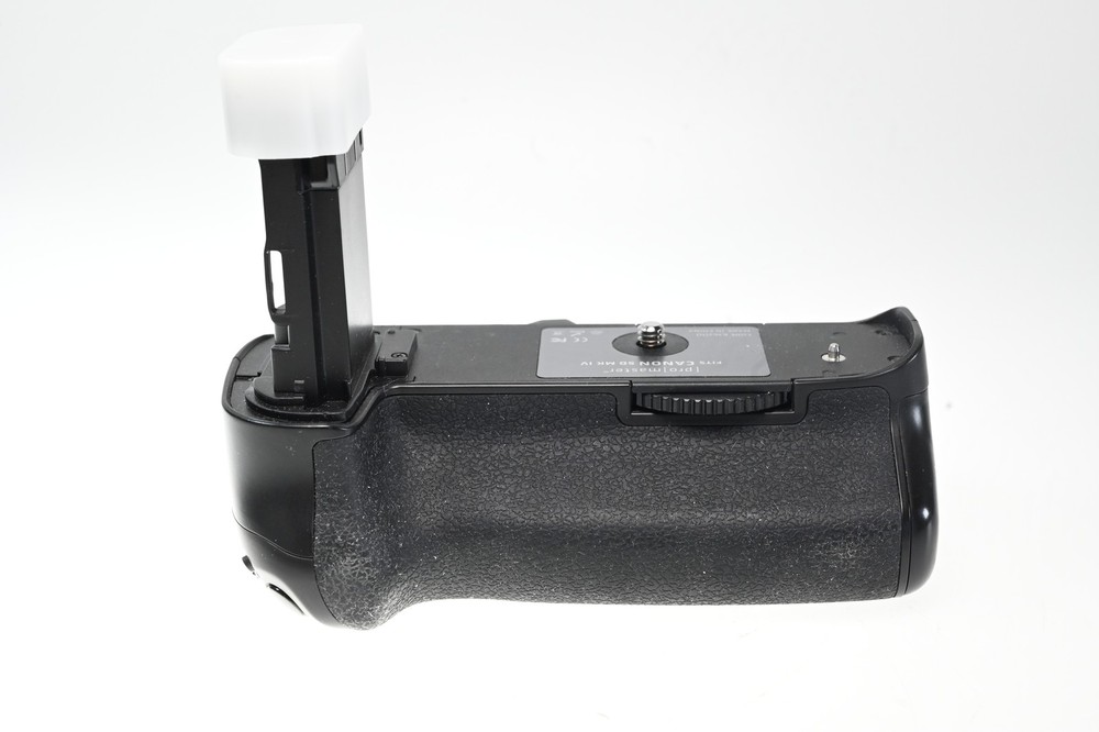 Misc Battery Grip for Canon 5D Mark IV #G007
