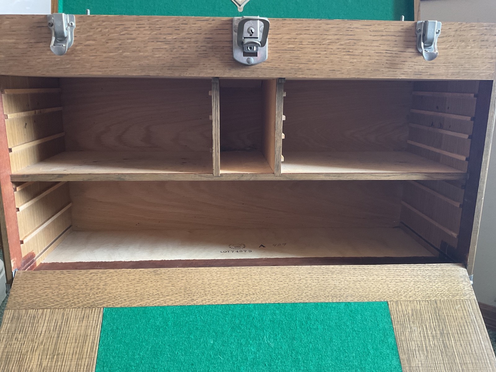 1979 GERSTNER & SONS MODEL 052 JOURNEYMAN MACHINISTS 11-DRAWER WOOD TOOL BOX