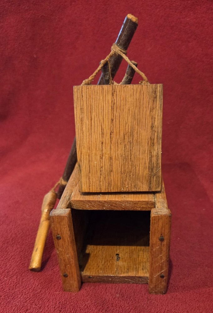 VTG Unique Rustic BOX Handmade Wood Live Mouse Trap Signed