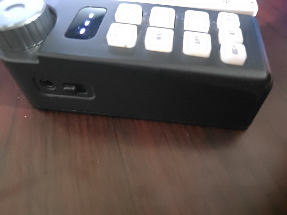 Asmuse AMK-25mini Portable 25-Key Rechargable MIDI Controller Keyboard