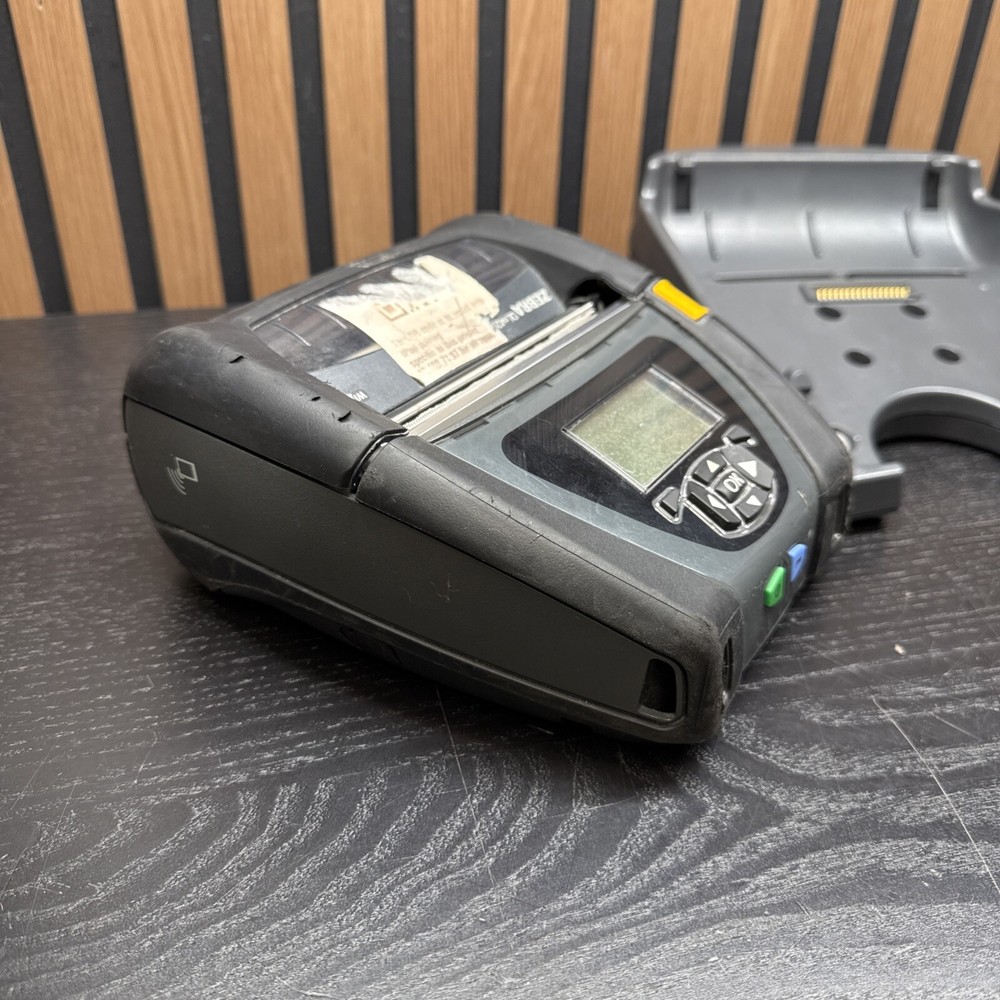 Zebra QLn420 Thermal Printer Bluetooth with Adapter and QLn420-EC Cradle