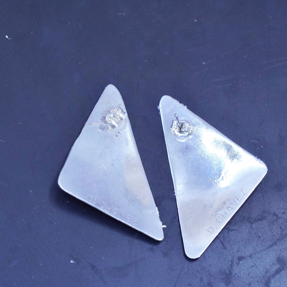 Native American Navajo D. Chavez sterling silver 925 triangular studs earrings