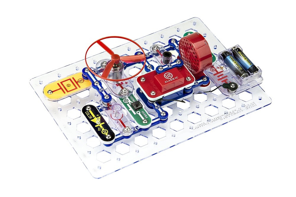 Snap Circuits Jr. SC-100 Electronics Exploration Kit, Over 100 Projects, Full...