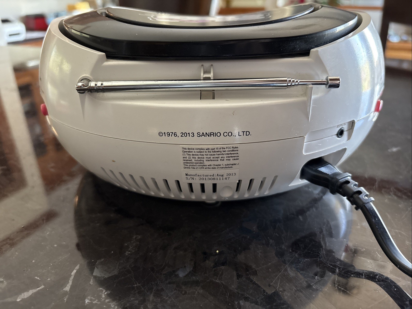 Hello Kitty CD Player Boombox AM/FM Radio KT2026MBY 2013 -Tested Works