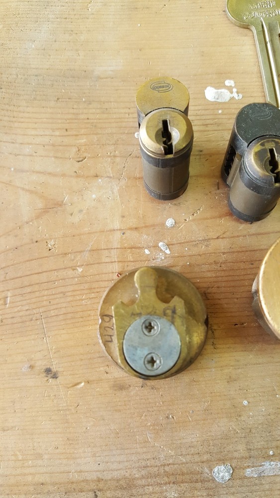 Corbin Large Format IC housings and cores.