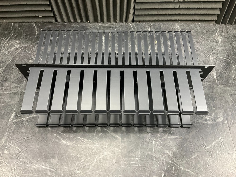 Panduit Horizontal Cable Management System WMPH3 ✅ ❤️️ ✅ ❤️️ OPEN BOX