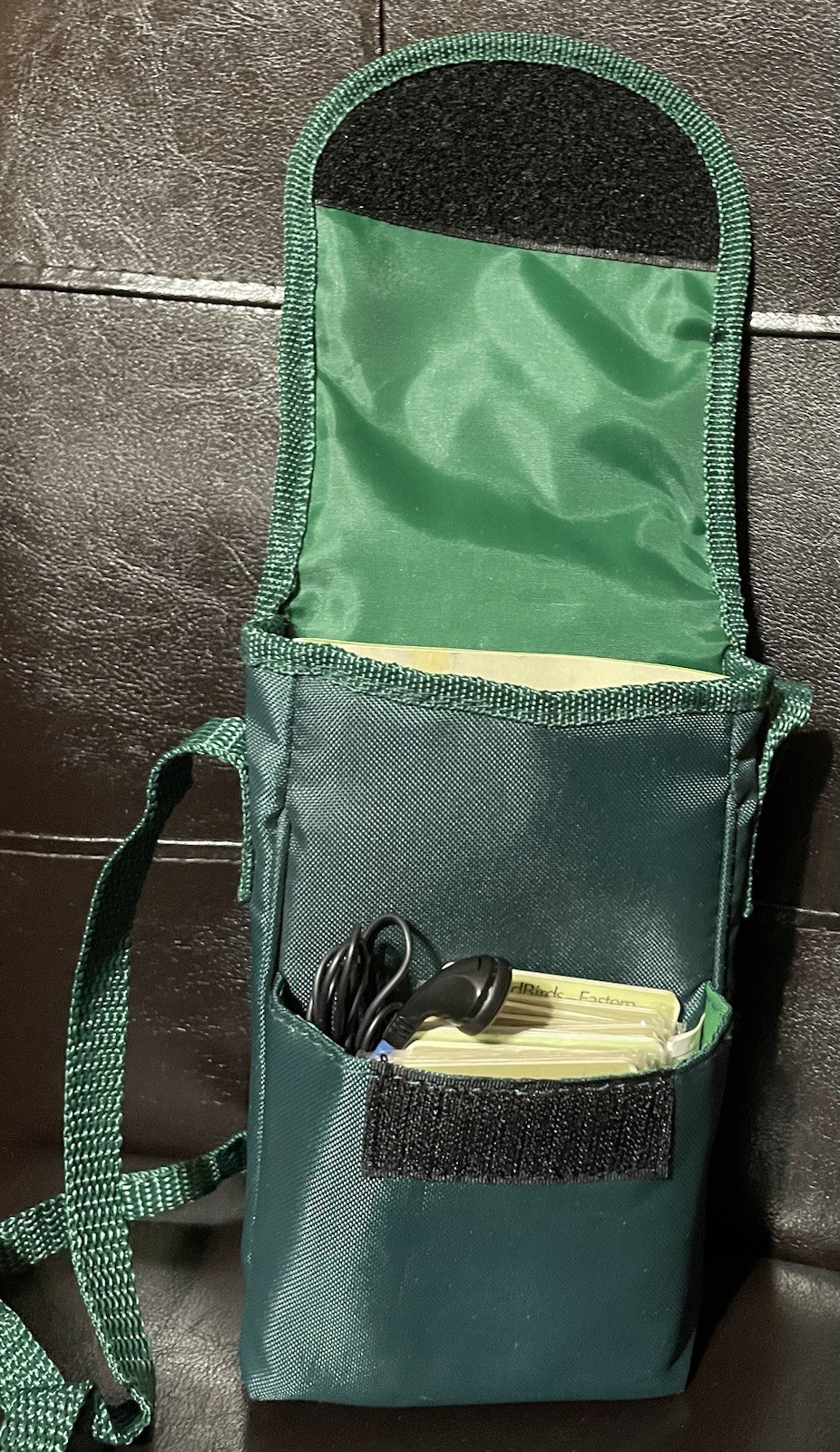 Handheld Electronic Birdsong Identiflyer,Carrying Case, 14 Song Cards,Earbud