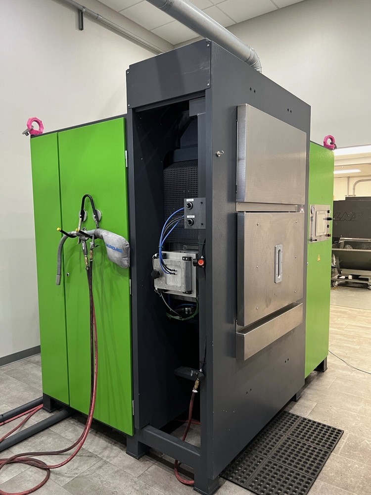 Bewo Model FCH-85-M Automatic Upstroking Circular Saw, 2006 - Bunker Loading,...