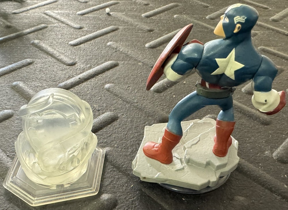 Lot of 7 Disney Marvel Infinity 2.0 (Read Description)