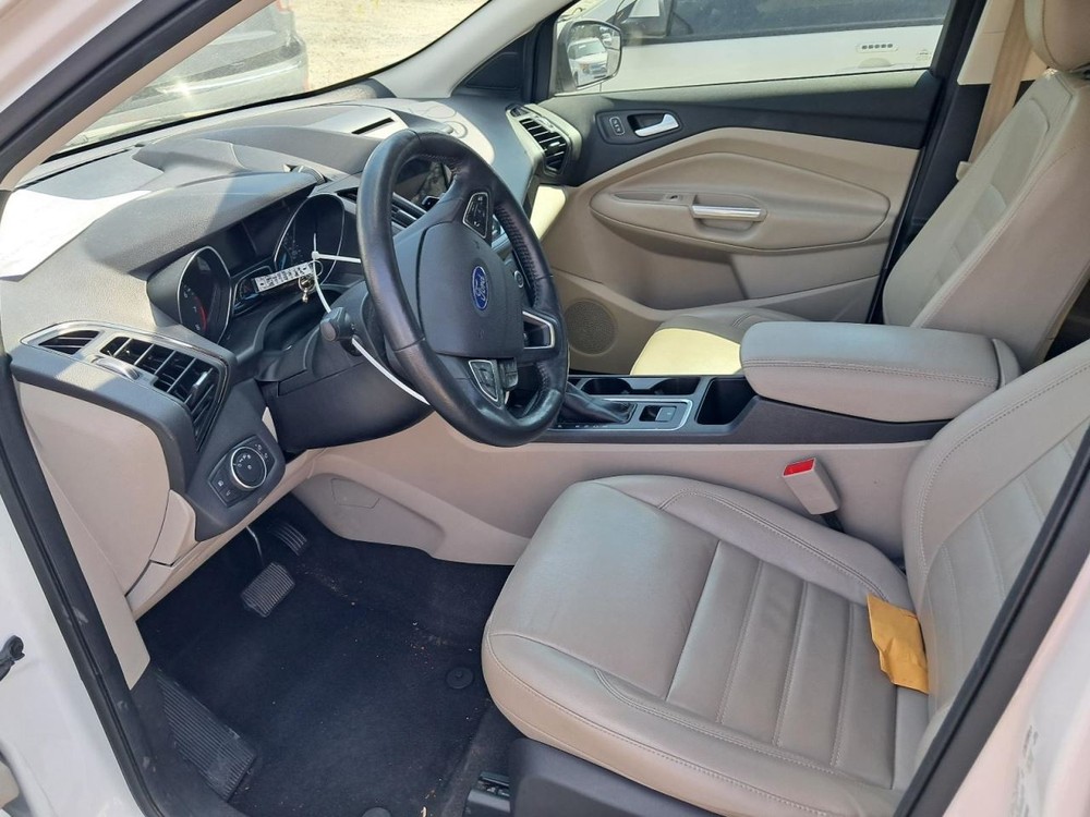 Console Front Floor SE Fits 17-19 ESCAPE 4800519