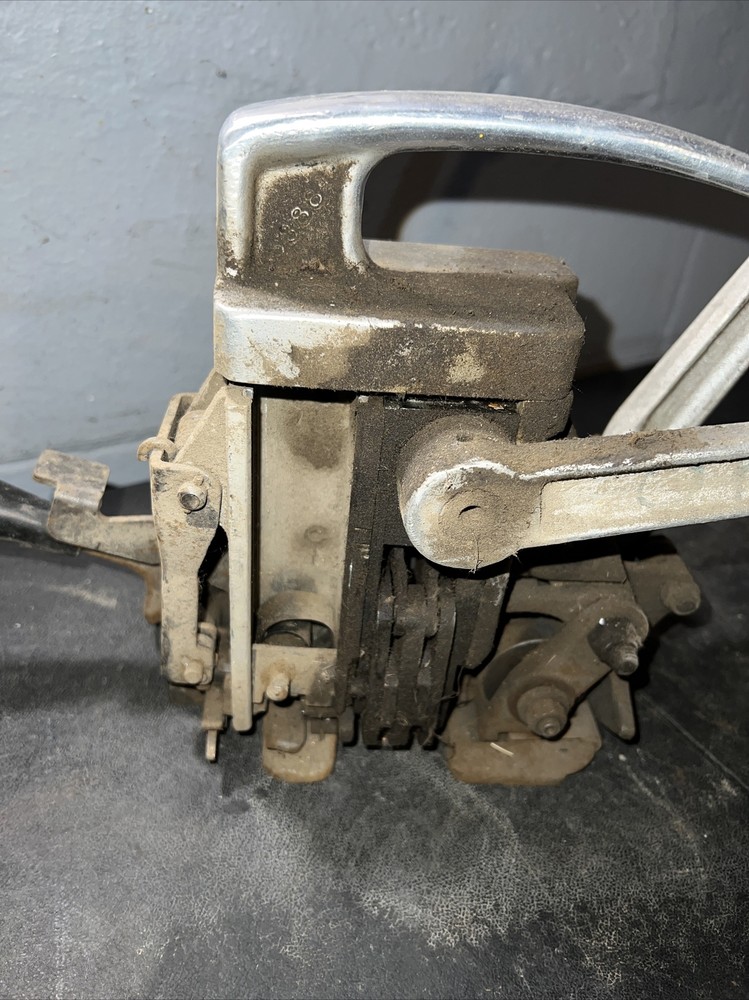 US Steel Supply Strapping Machine Model 657