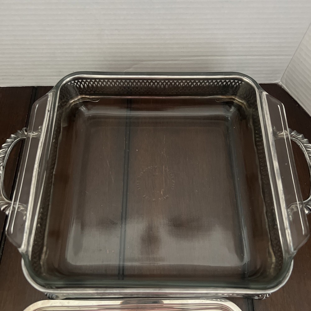 VTG Double Handle Silverplate Buffet Server w/Lid & Glass Baking Dish