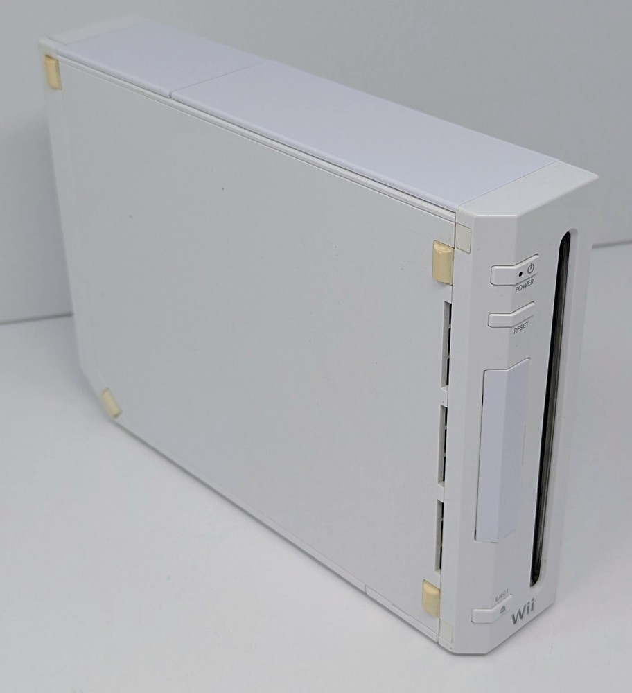 Nintendo Wii White Console GameCube Compatible Bundle w/ 10 Games - Tested!