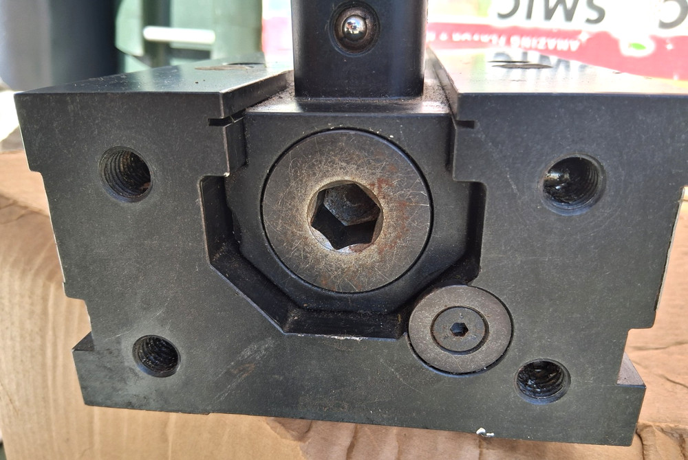 Chick QL6 6" Qwik-Lok CNC workholding system. VISE