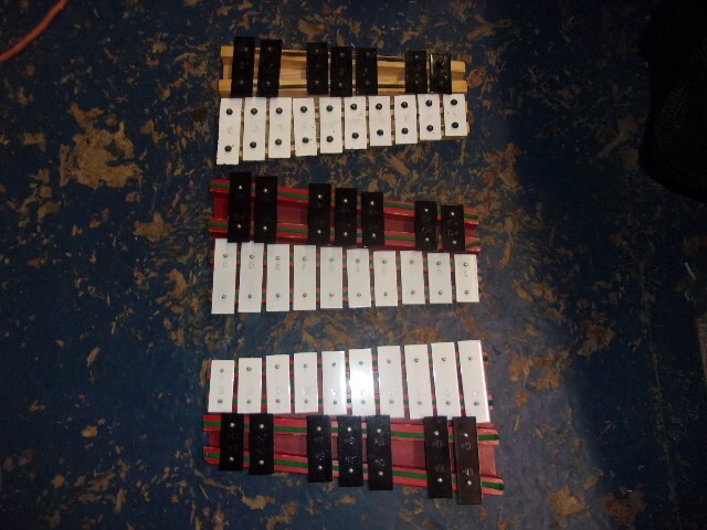 One Double 17 Note Used Xylophone
