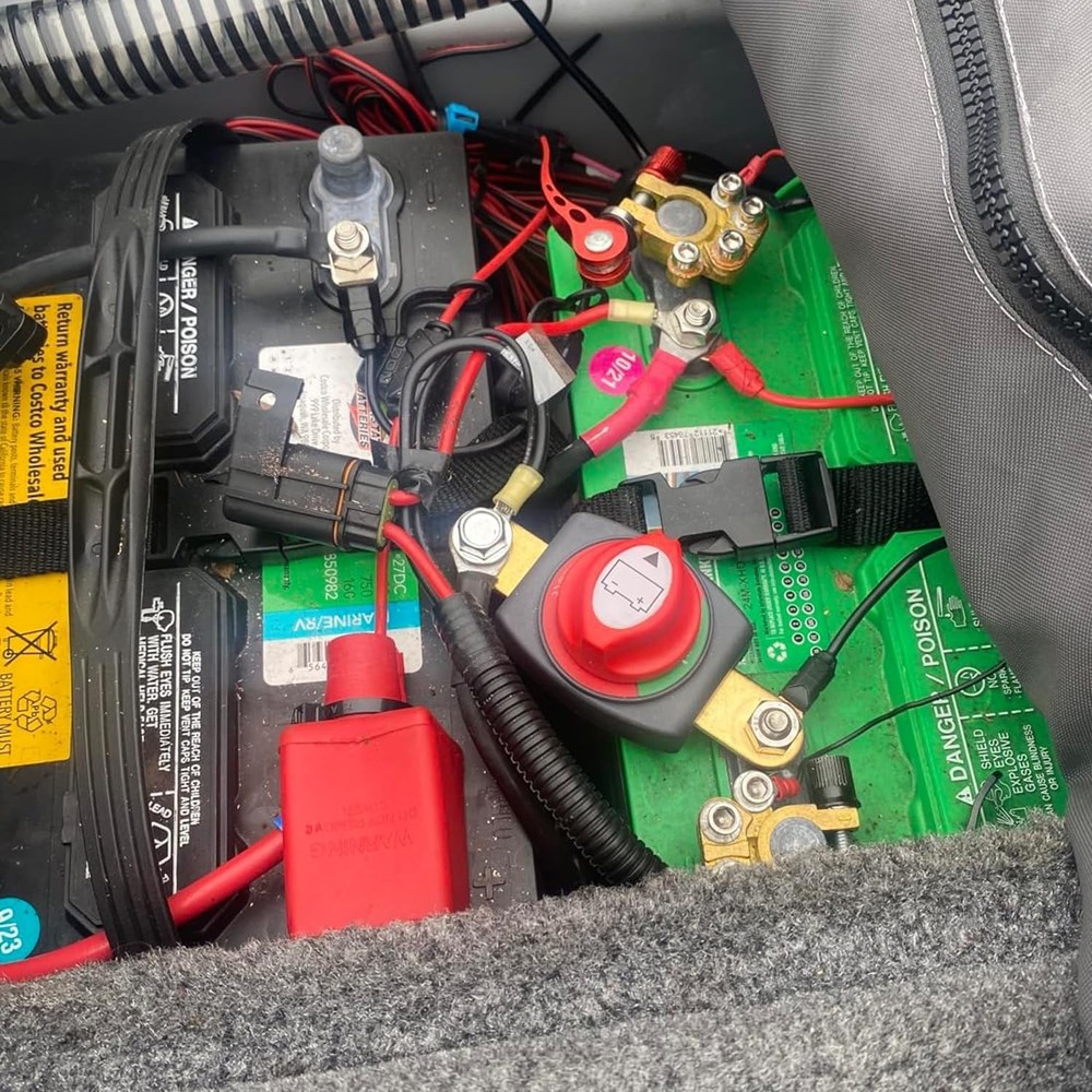 Compact Battery Disconnect Switch - Ideal for GM Side Post Applications