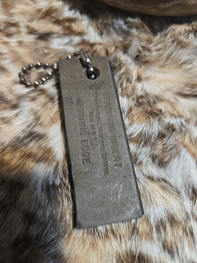 Vintage Shaving Edge Sharpening Stone Sparking Insert Pocket Knife