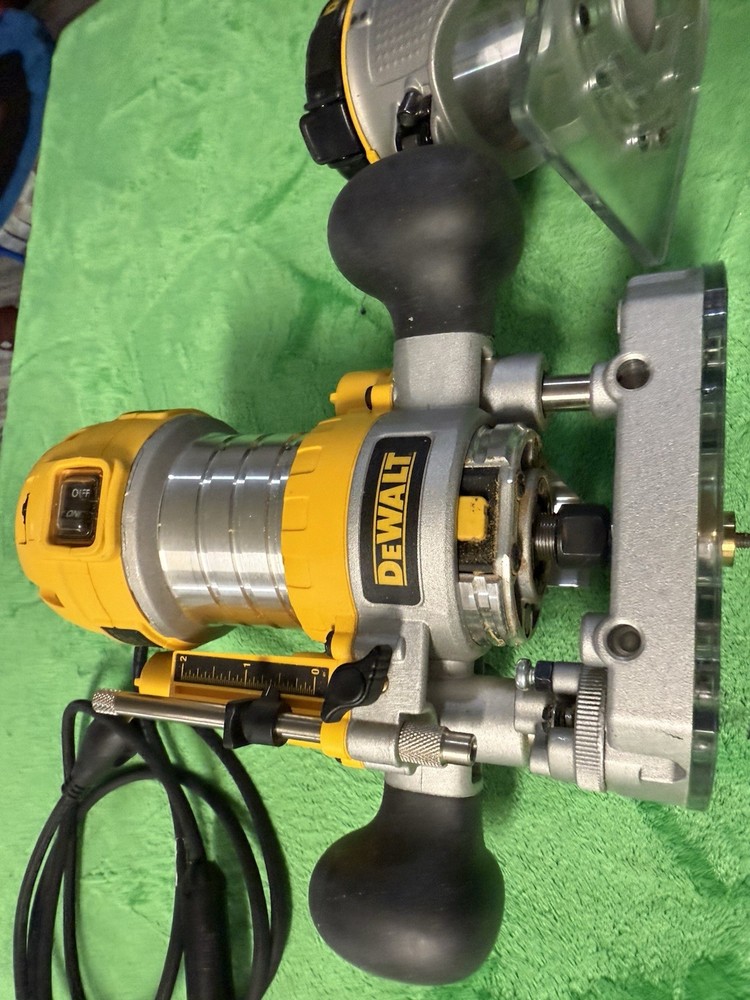 DEWALT DWP611P Electric Router Combo Kit