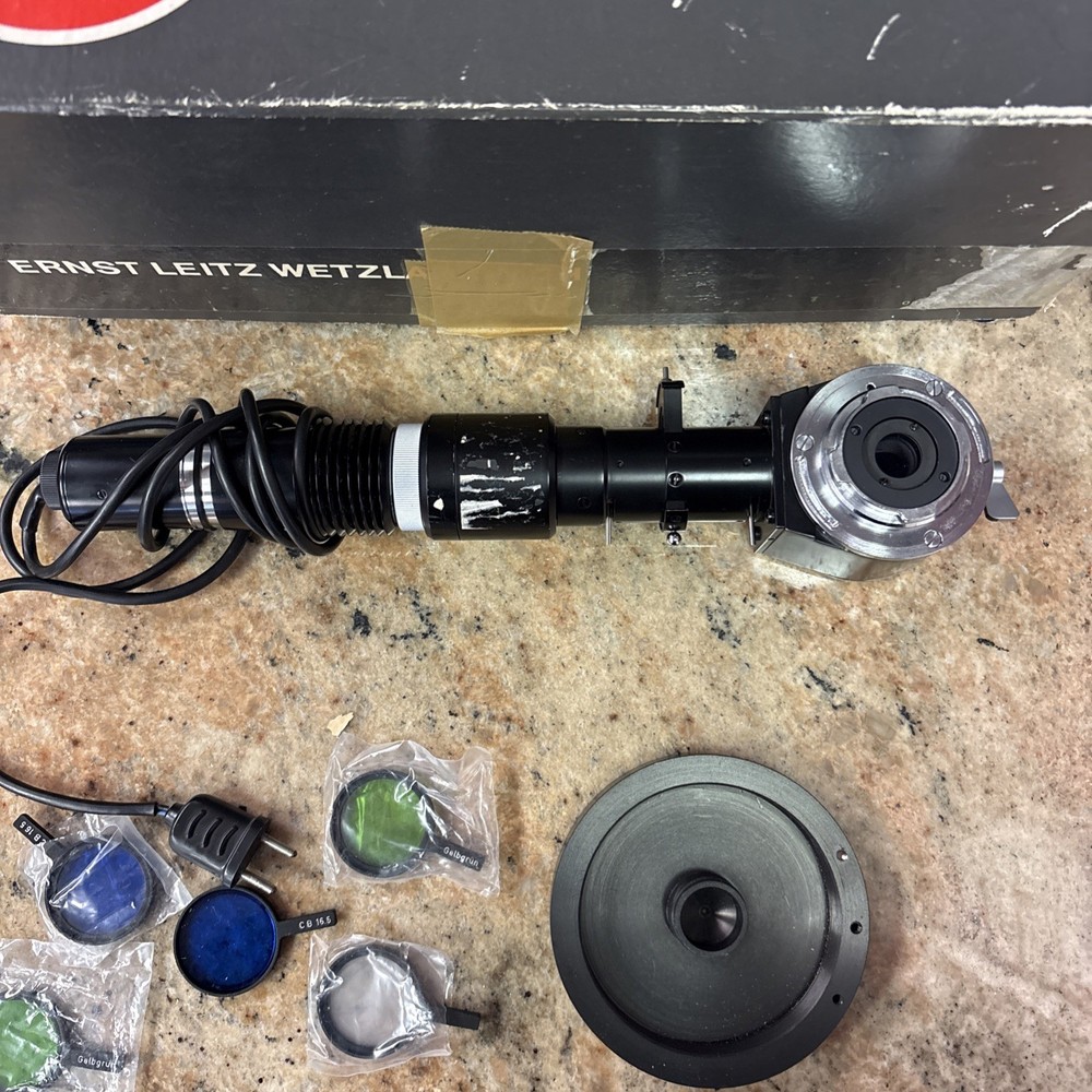 Ernst Leitz Wetzlar External Microscope Illuminator & Case No 2043