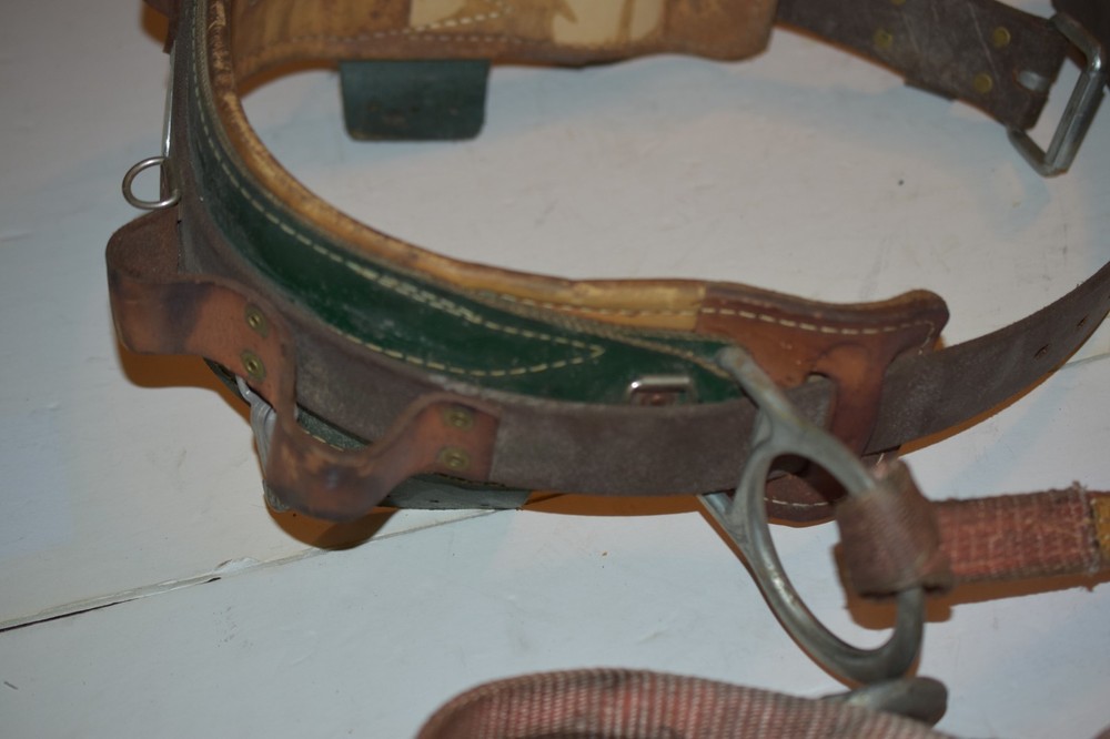 Klein Tools 5268N22 Lineman Belt Size 38 to 46